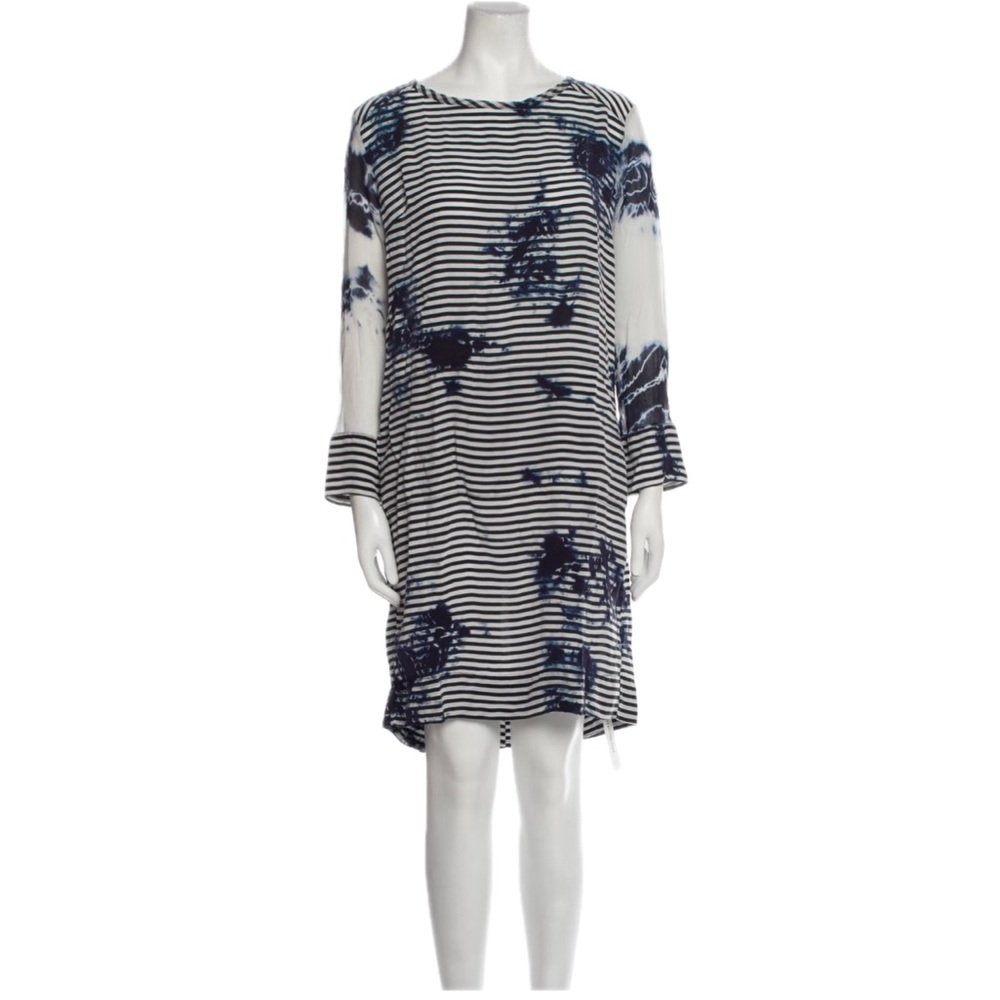 Raquel Allegra Navy and White Silk Knee-Length Dress